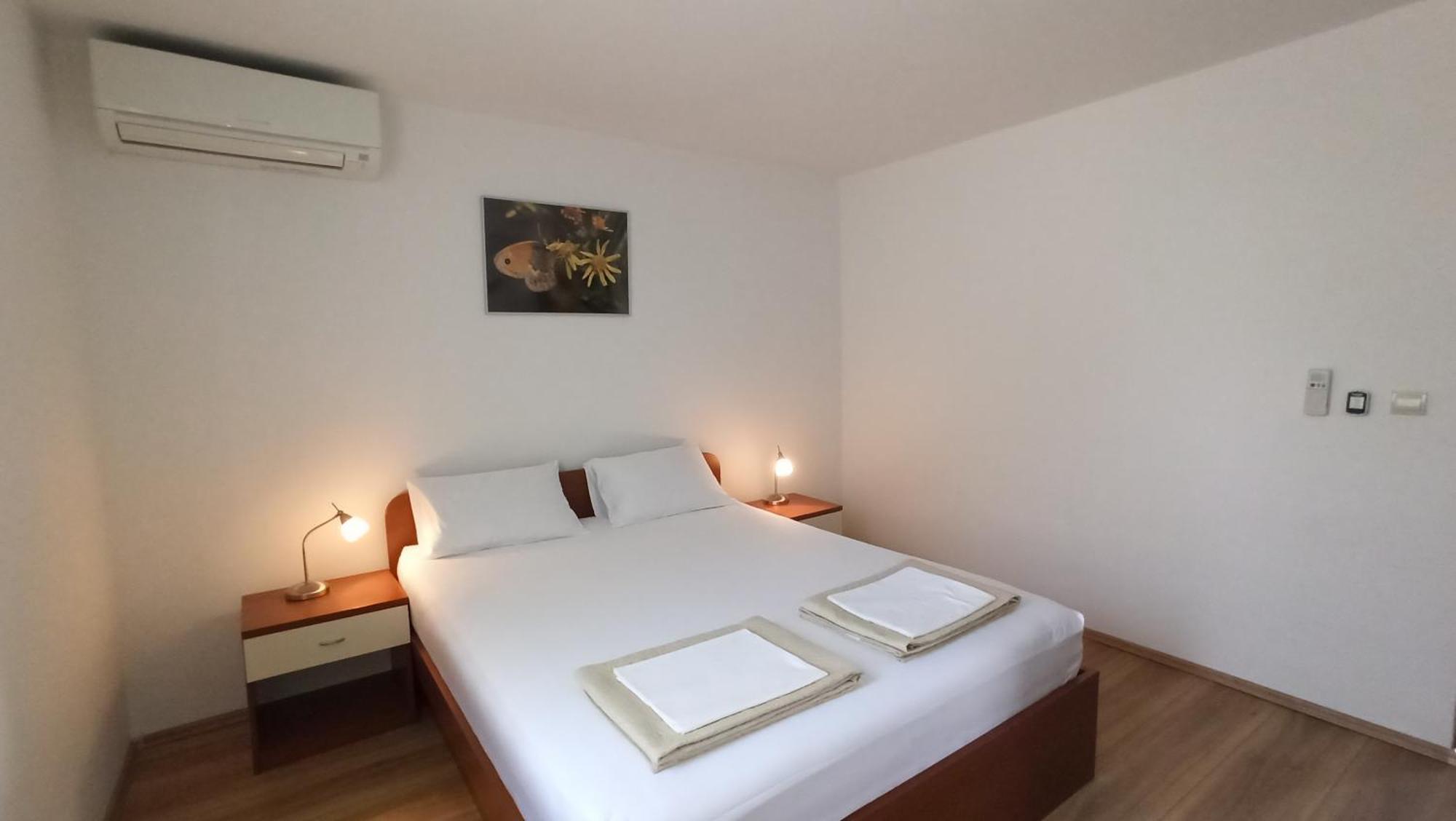 Seaside Apartments Laurus 穆泰尔岛 外观 照片